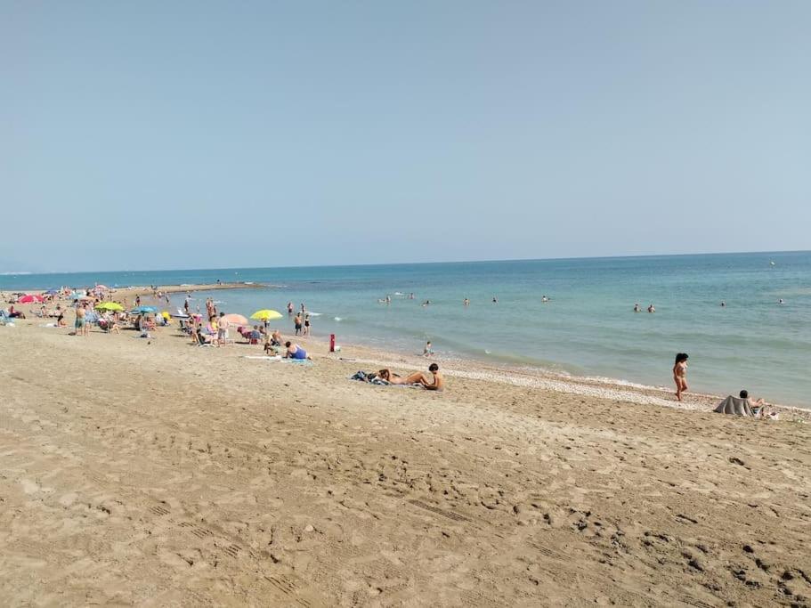 Primera Linea De Playa, Pies En La Arena, Marina D'Or Magic Word El Borseral Dış mekan fotoğraf